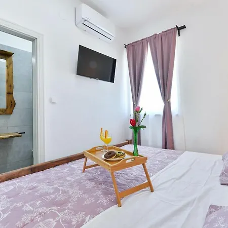 Marinic Comfortable * Ζαντάρ