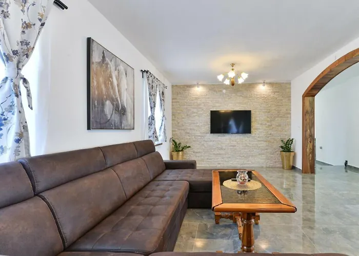 Marinic Comfortable Вилла Задар